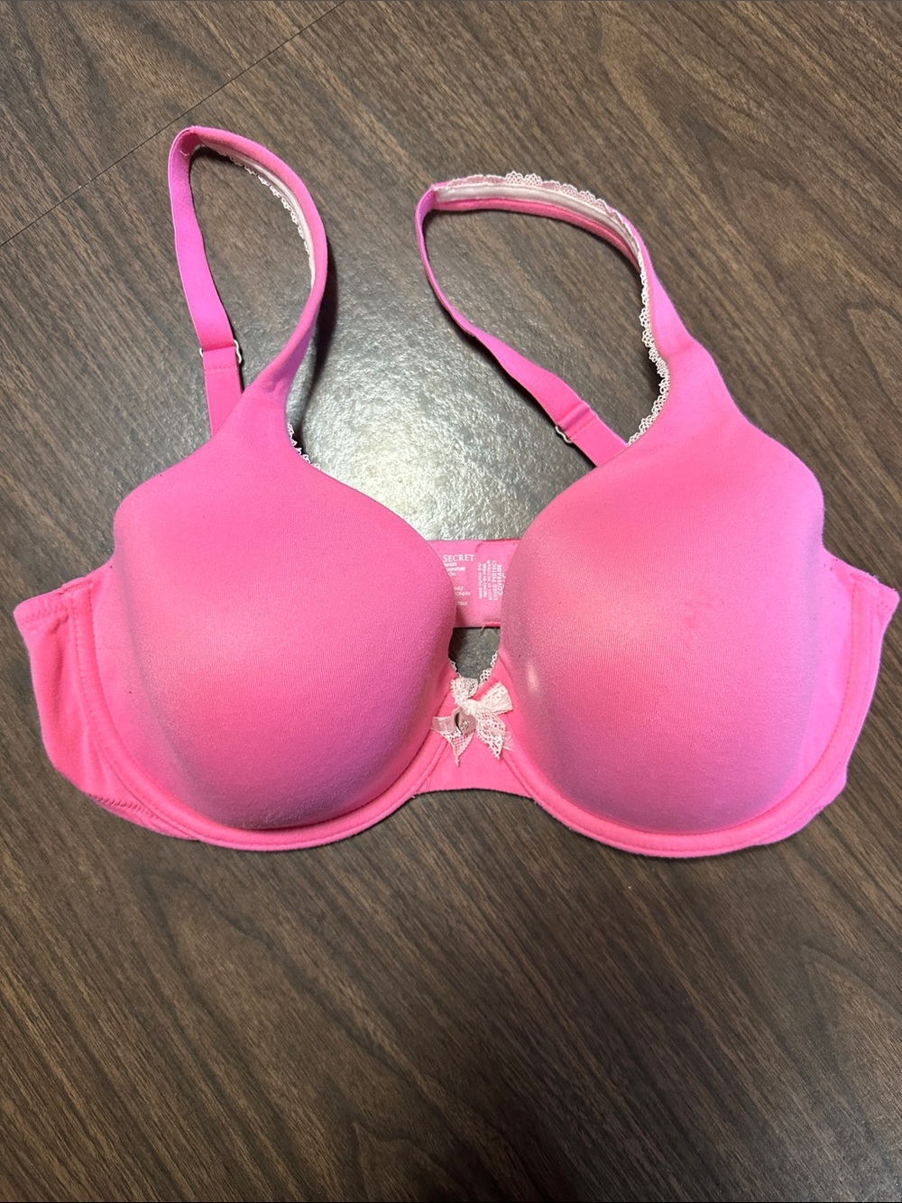 Pink Women's lined Perfect Coverage Bra with Light Lace Trim